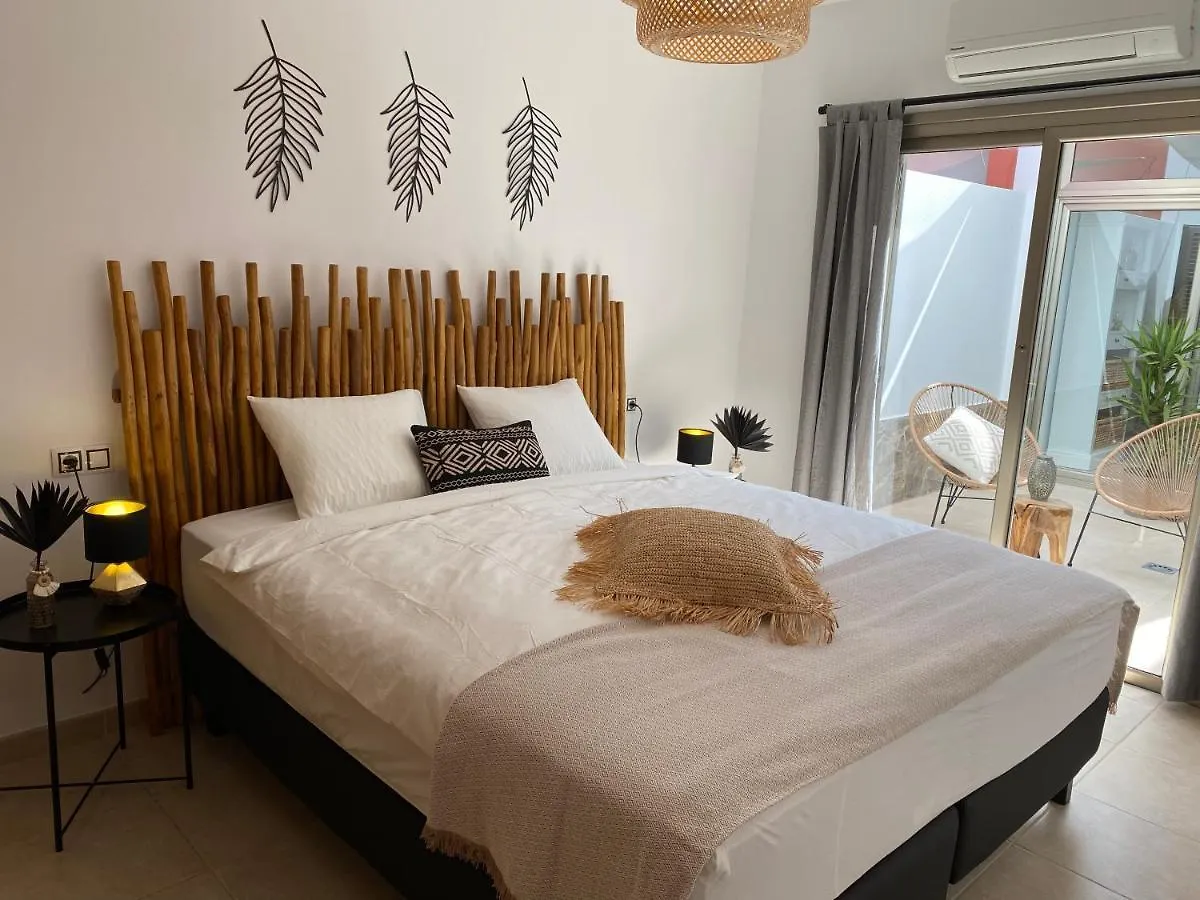 בית נופש הוילה קלטה דה פוסטה Casa Blanca - Sea Views - Private Pool - Wifi - Bbq