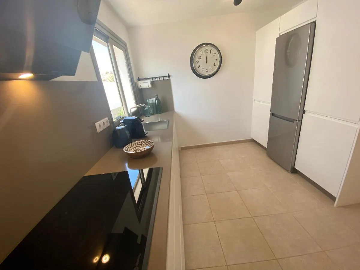 הוילה קלטה דה פוסטה Casa Blanca - Sea Views - Private Pool - Wifi - Bbq 0*,